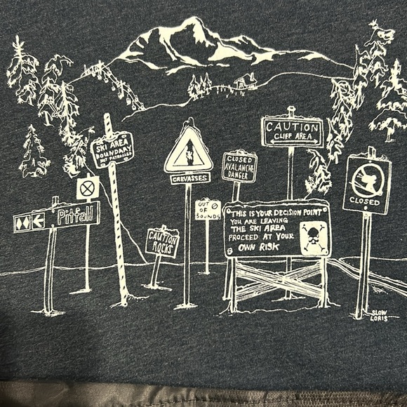 NEW Men’s XL T-shirt with mountains/outdoors print - Picture 3 of 3